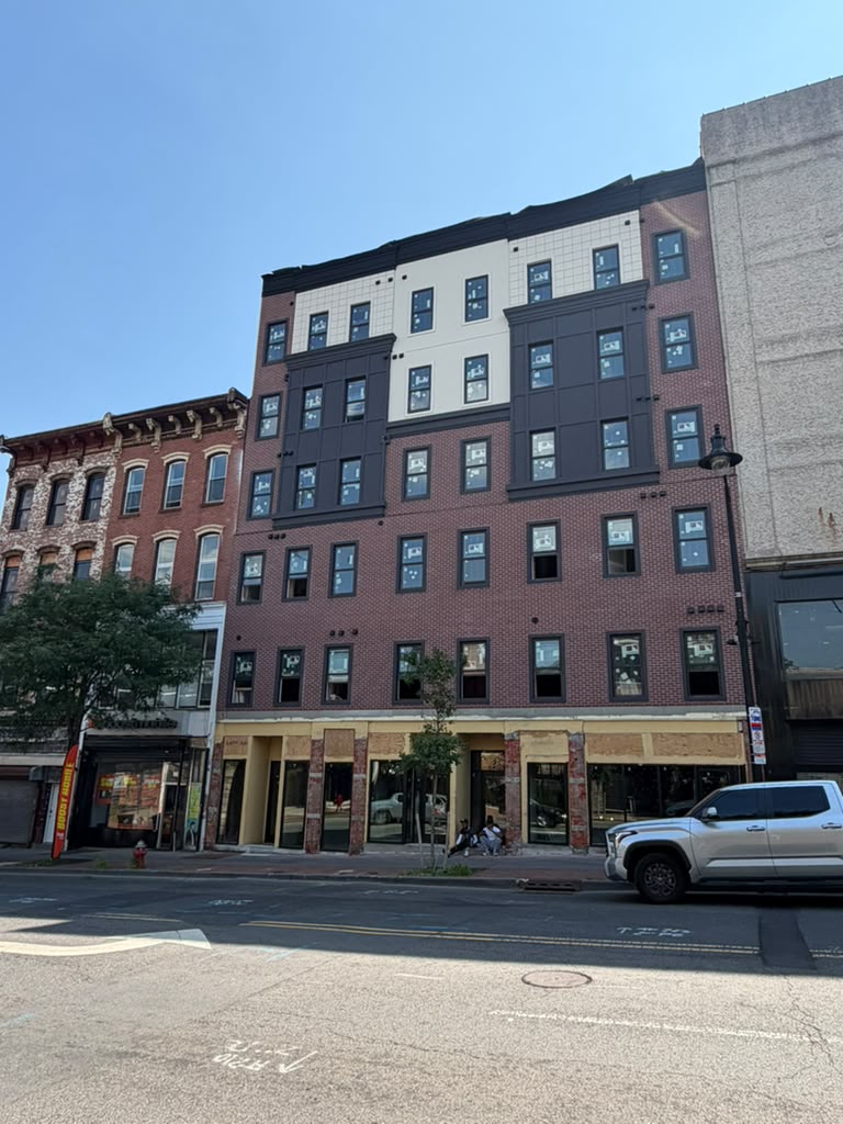 225 Broad Street